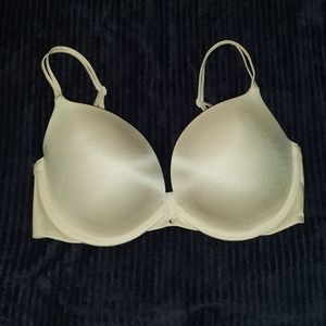 VERY SEXY PUSH-UP 34DD